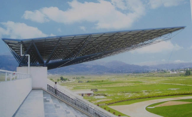 额尔古纳体育场看台网架工程